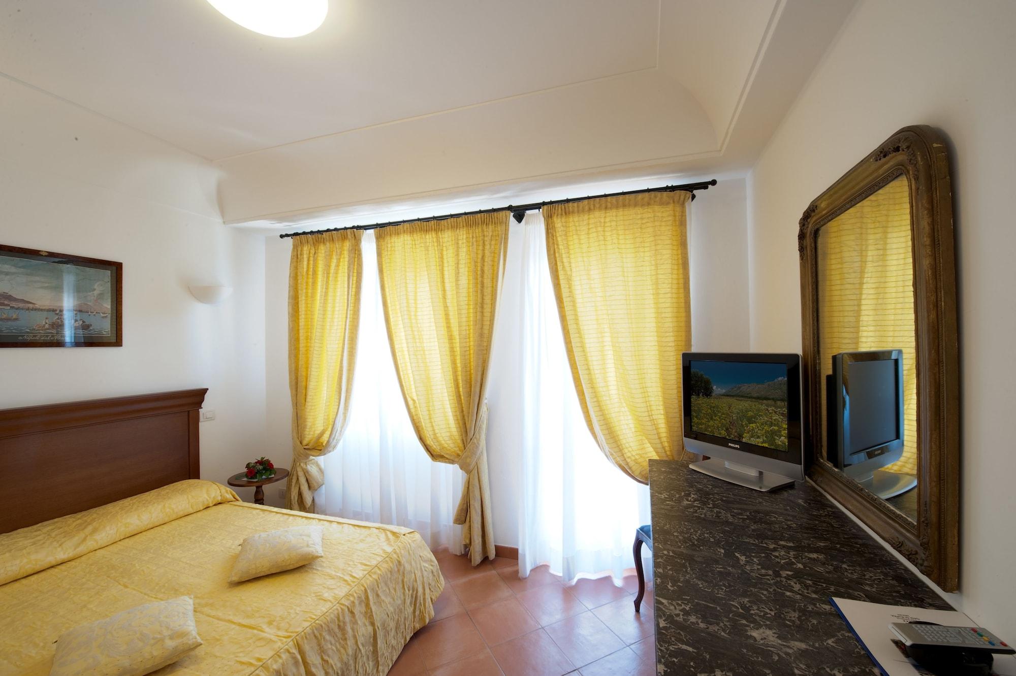 Hotel Oasi Di Kufra Sabaudia Szoba fotó